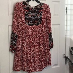 Entro dress in large boutique style